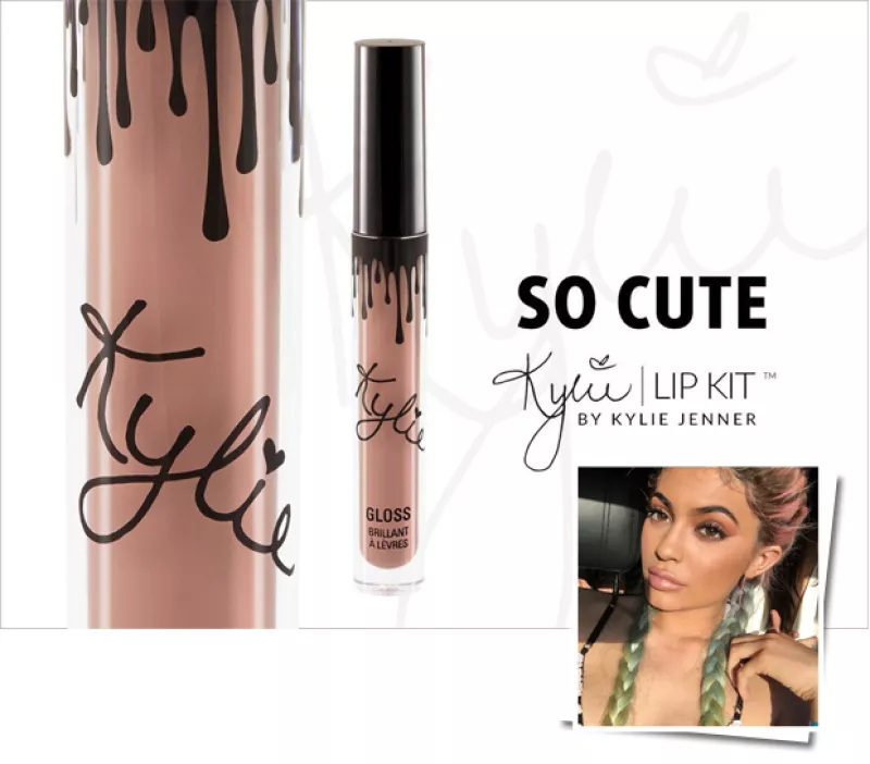 Cientos de clientes que compraron los cosméticos de la estrella de reality han inundado Twitter con quejas sobre las brochas “inaceptables” que recibieron.