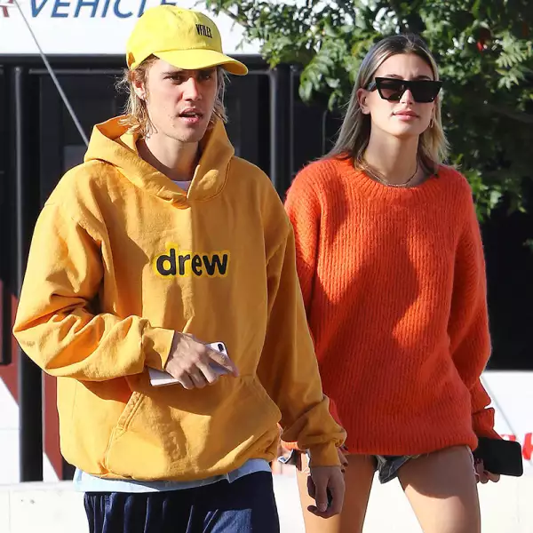Justin Bieber and Hailey Baldwin out and about, West Hollywood, Los Angeles, USA - 24 Oct 2018