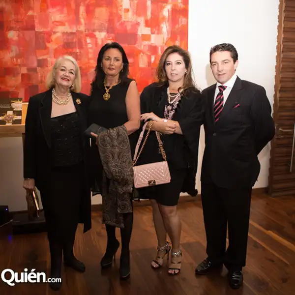 Enriqueta Loaeza, Macarena Gutiérrez, Gladys Echeverría y Federico Echeverría