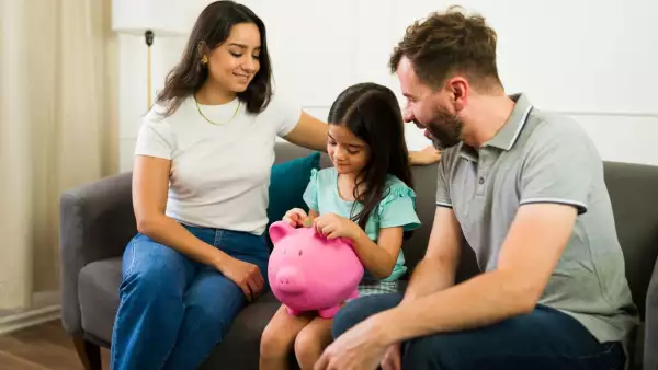 Del crédito a la comunidad. La educación financiera como acto colectivo