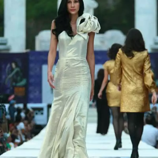 IDM Pasarela Monumento a la Patria