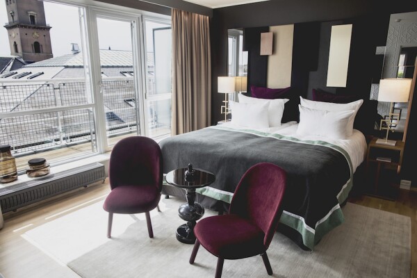 skt-petri-star-suite-bed-room1_35397005953_o(1)