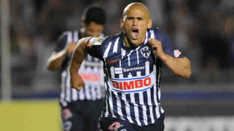chupete suazo monterrey santos concachampions