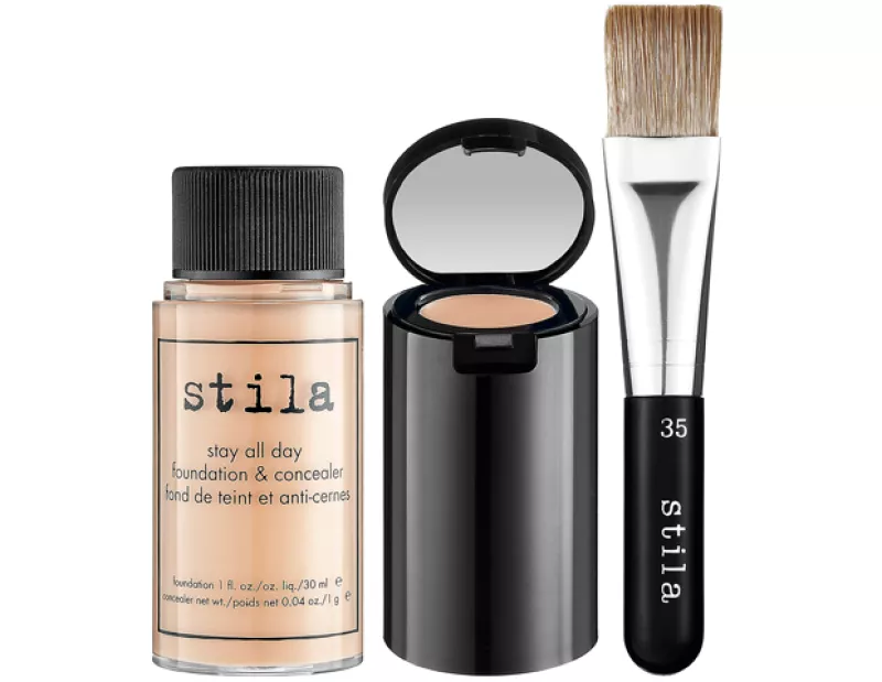 Si a la mitad del día tu piel se ve muy brillante o sientes que el maquillaje no te dura nada, te presentamos las bases que harán que no tengas que retocarte durandurante el día.