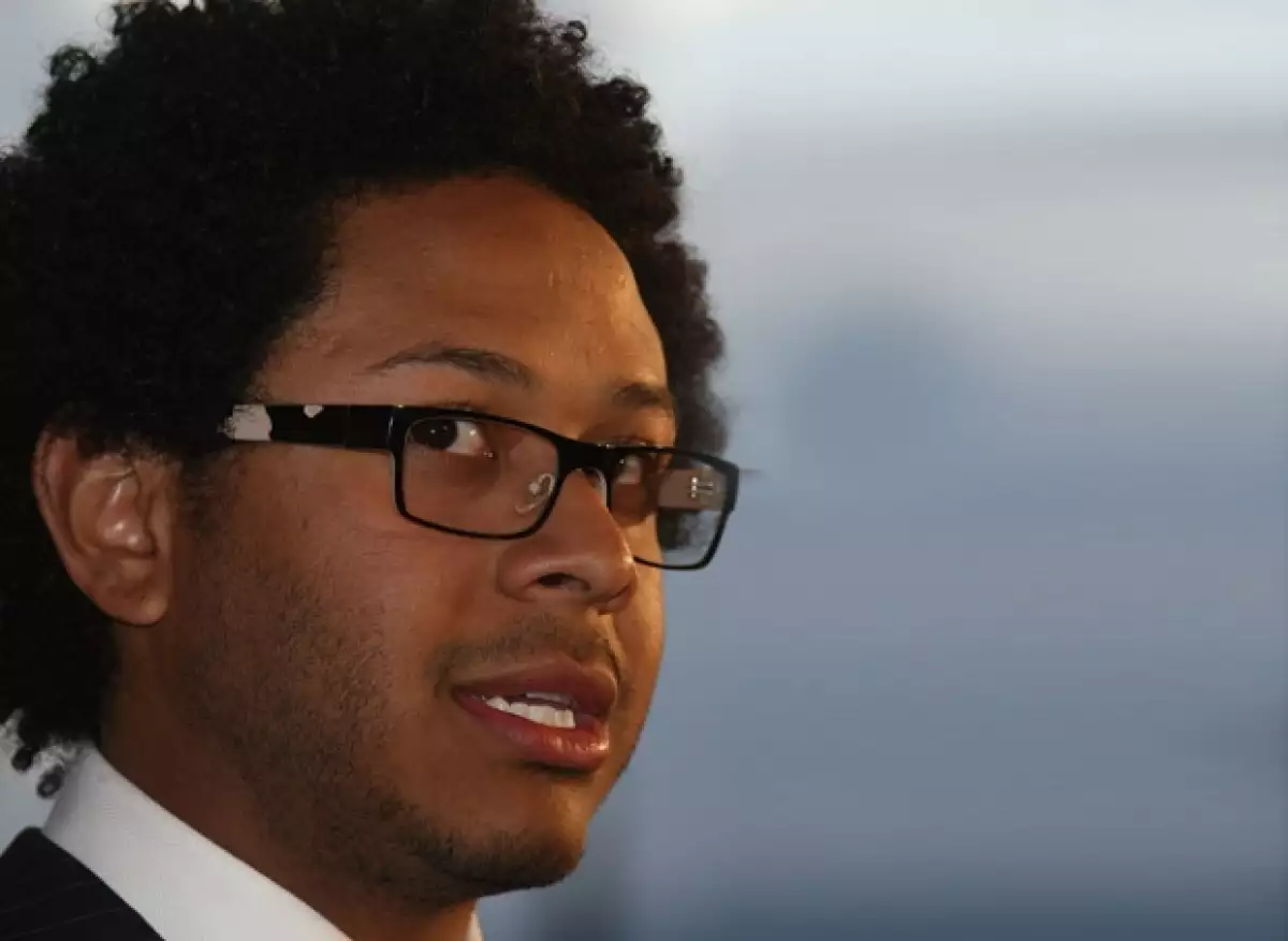 El cantante podría pasar de 25 a 50 años en prisión.