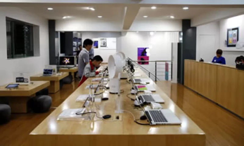 Las verificaciones empezaron luego de que una bloguera estadounidense escribiera sobre tiendas falsas de Apple en Kunming. (Foto: Reuters)