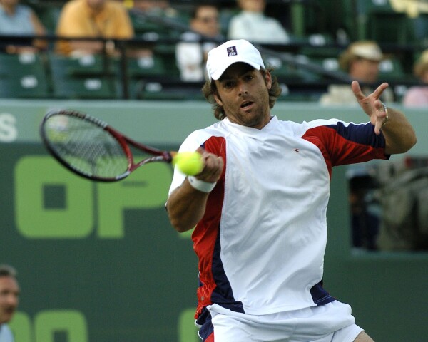2004 NASDAQ 100 Open - Quarter Finals - Vince Spadea vs. Agustin Calleri - April 1, 2004