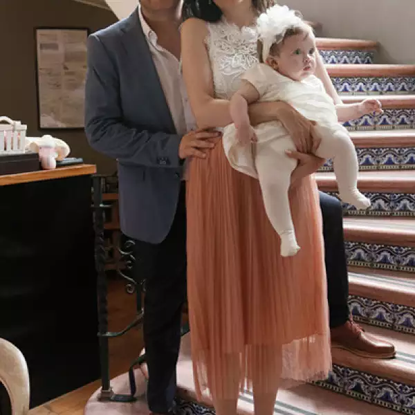 Francisco y Pía Santamaría con Dana Landa