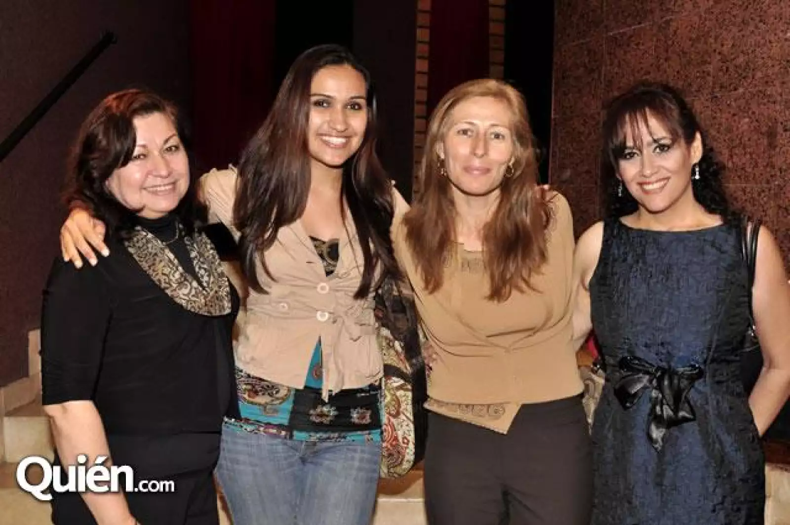 Cristina Fernández,Martha de Fernández,Tatiana Clouthier y Mayra Molina