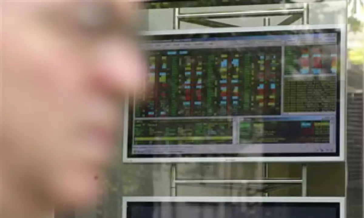 Las acciones de de los sectores industrial y bancario fueron de las más golpeadas. (Foto: AP)