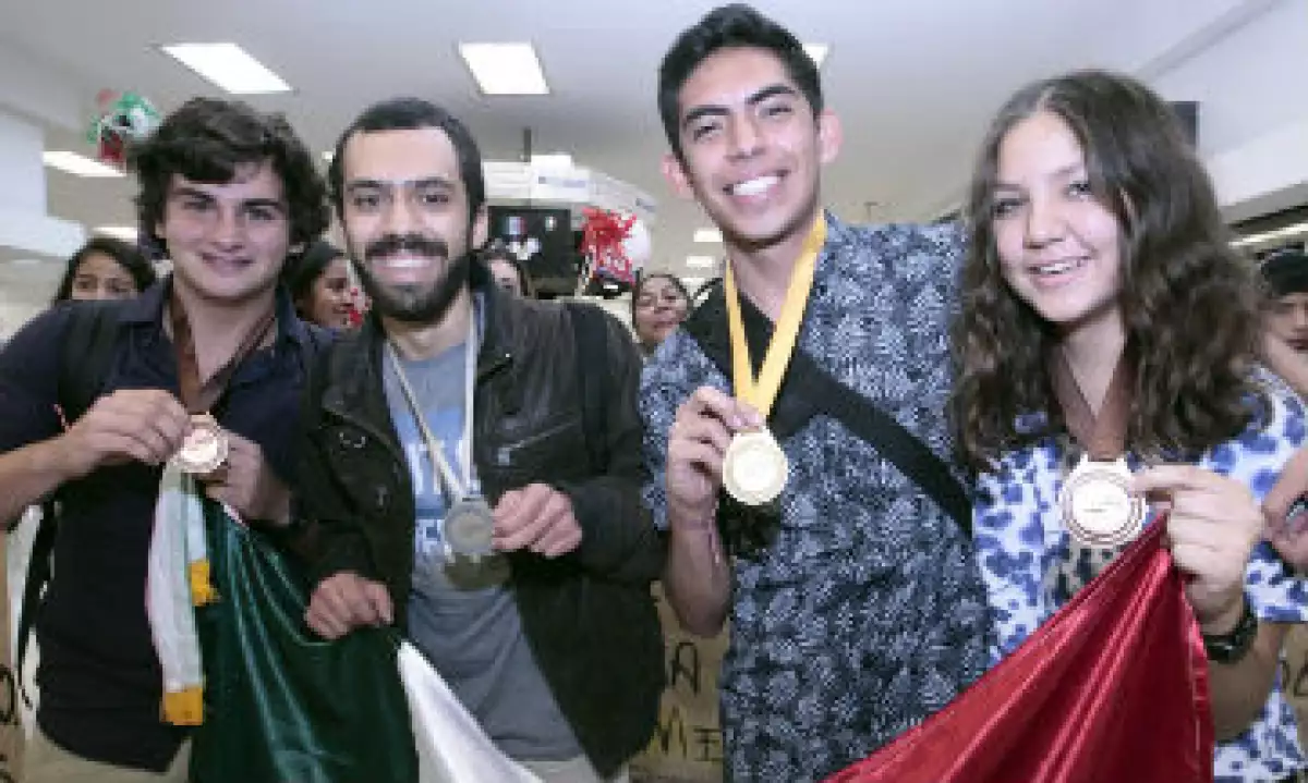 ganadores Olimpiada Iberoamericana Biolog�a