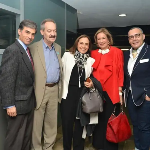 Pablo Bracho,Enrique Goldbard,Diana Bracho,Guadalupe Loaeza y Daniel Espinosa.