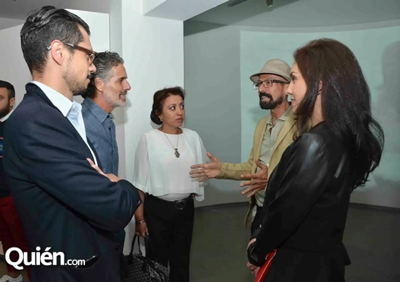 Luis Fernando Martínez,Carlos Vizdikian,Anel García,Óscar Román y Eli García Lourdes.