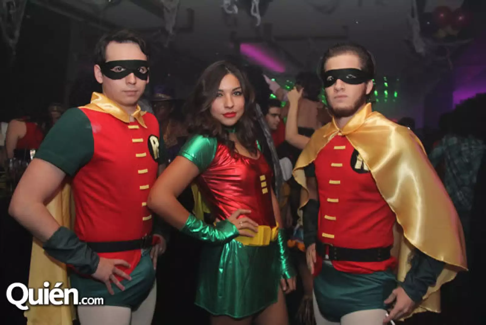 La%u0301zaro Garza,Alejandra Gonza%u0301lez y Santiago Garza