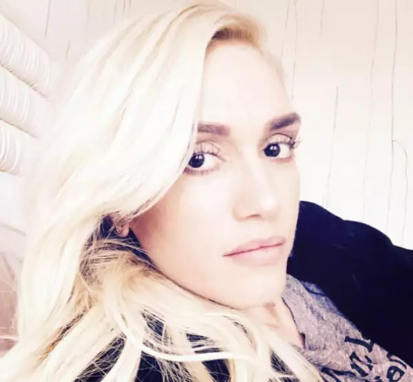 Sus seguidores comentaron lo guapa que se ve con un look tan natural.