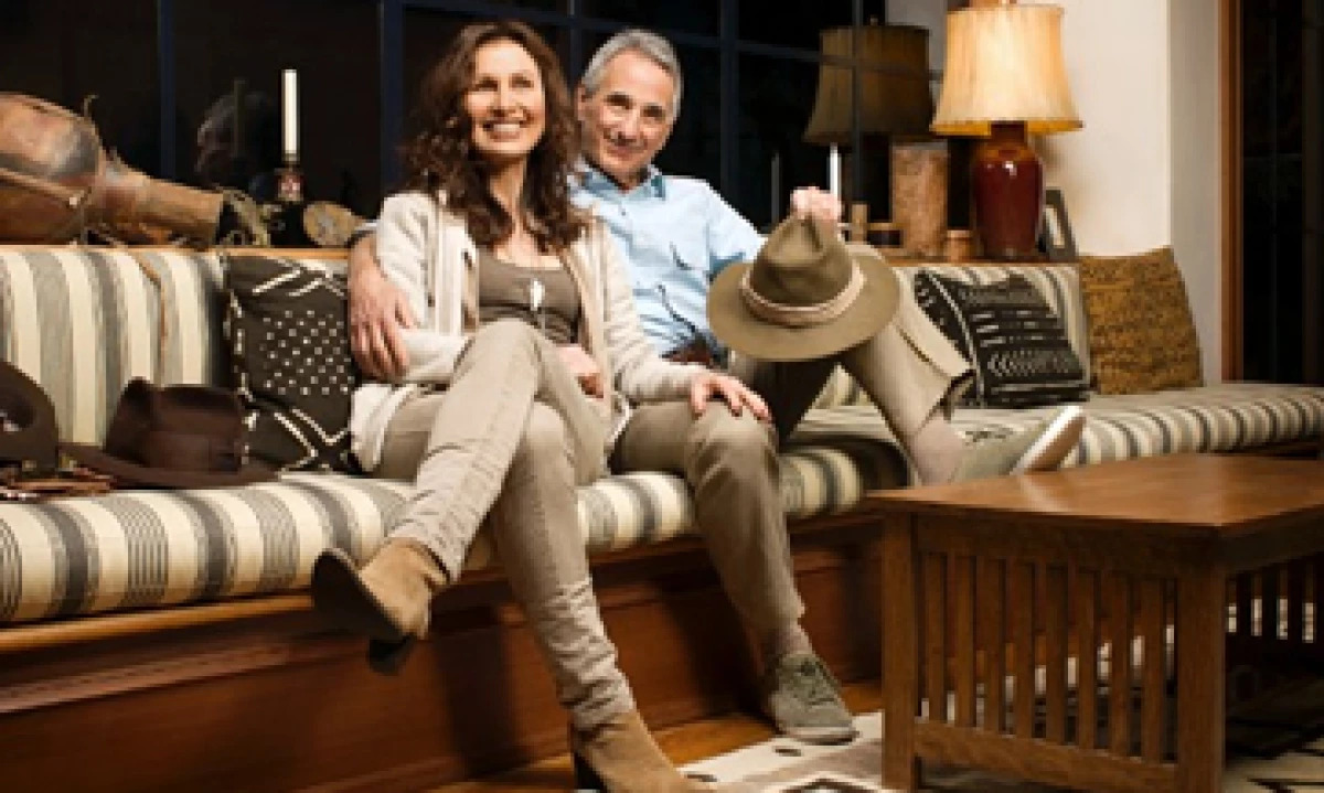 Los ex periodistas Mel y Patricia Ziegler, ahora de 67 y 63 años, respectivamente, tejieron sus hilos con el oro de las ventas minoristas. (Foto: Tomada de CNNMoney.com)
