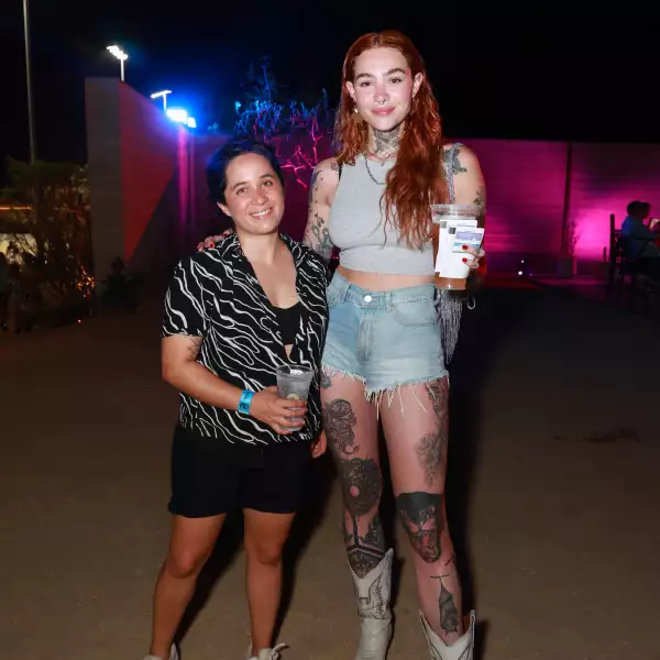 Lorena Dromundo y Pamela Voguel 