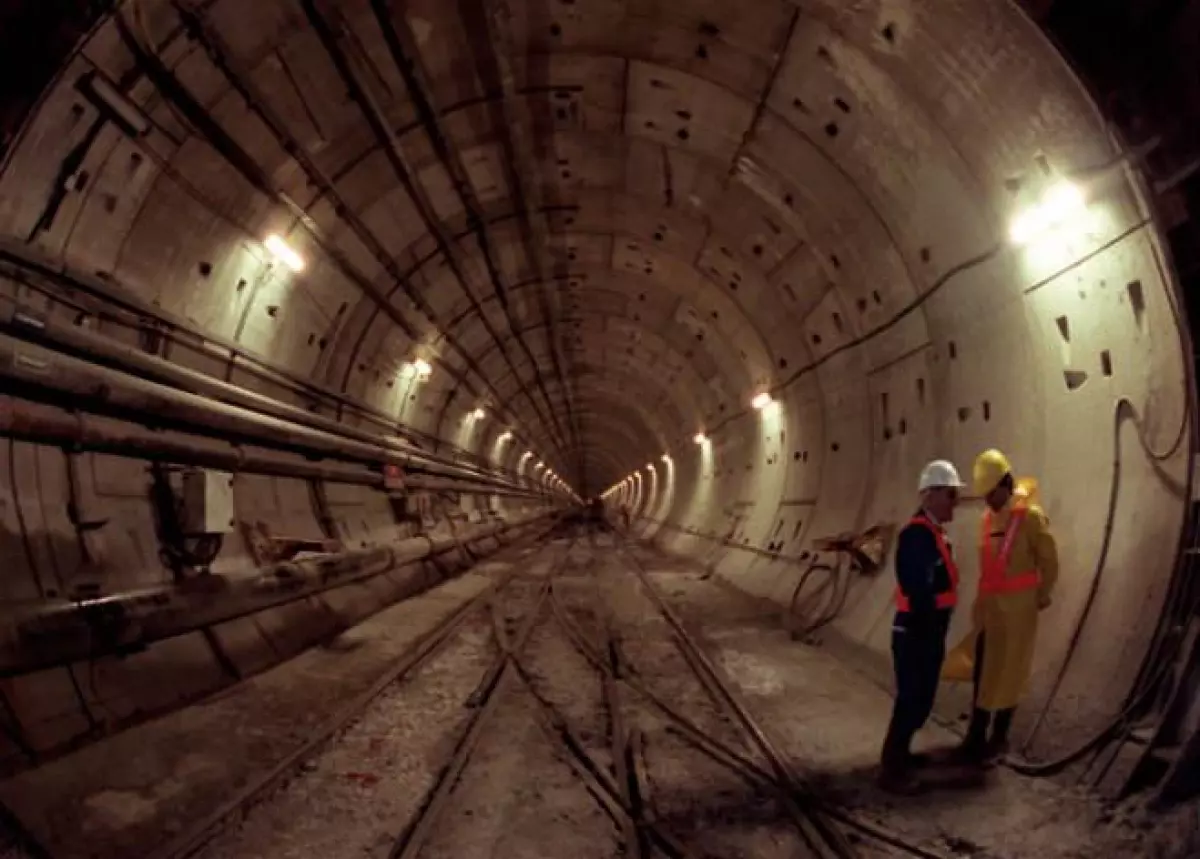 T�nel del Canal de la Mancha, Eurotunnel