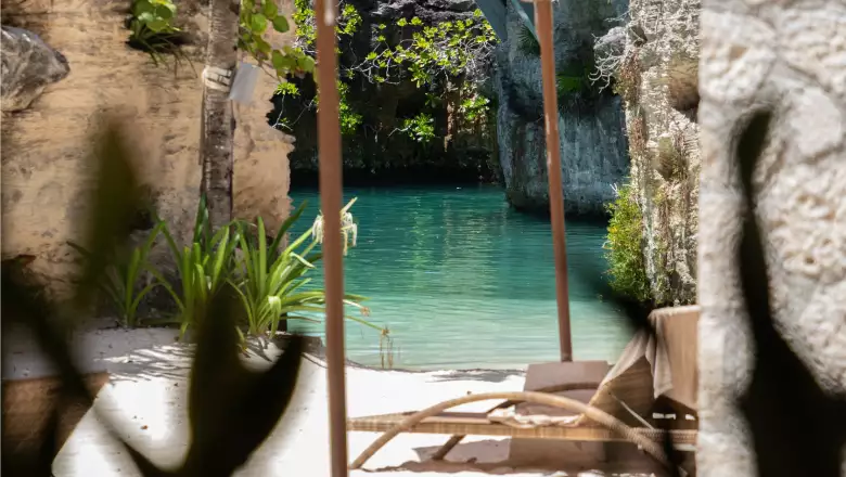 Disfruta los beneficios del Hotel Xcaret Arte.