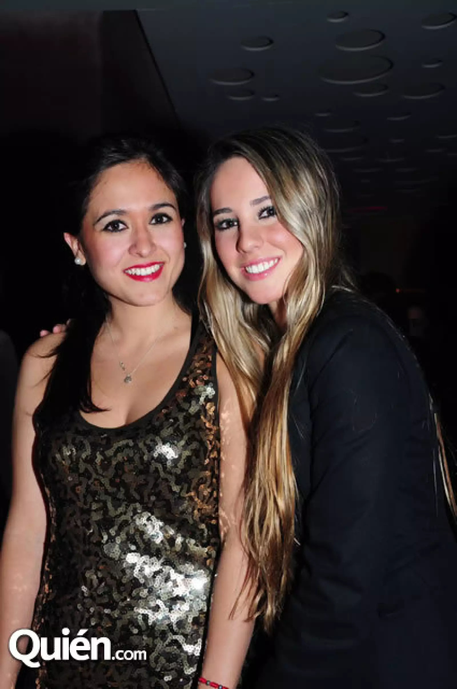 Erika Rosales,Andrea Estaines