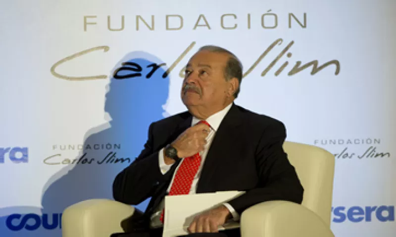 La empresa de Carlos Slim, América Móvil apuesta por una empresa que aunque tiene pocos clientes, iene prescencia en países con potencial de crecimiento.  (Foto: AFP )