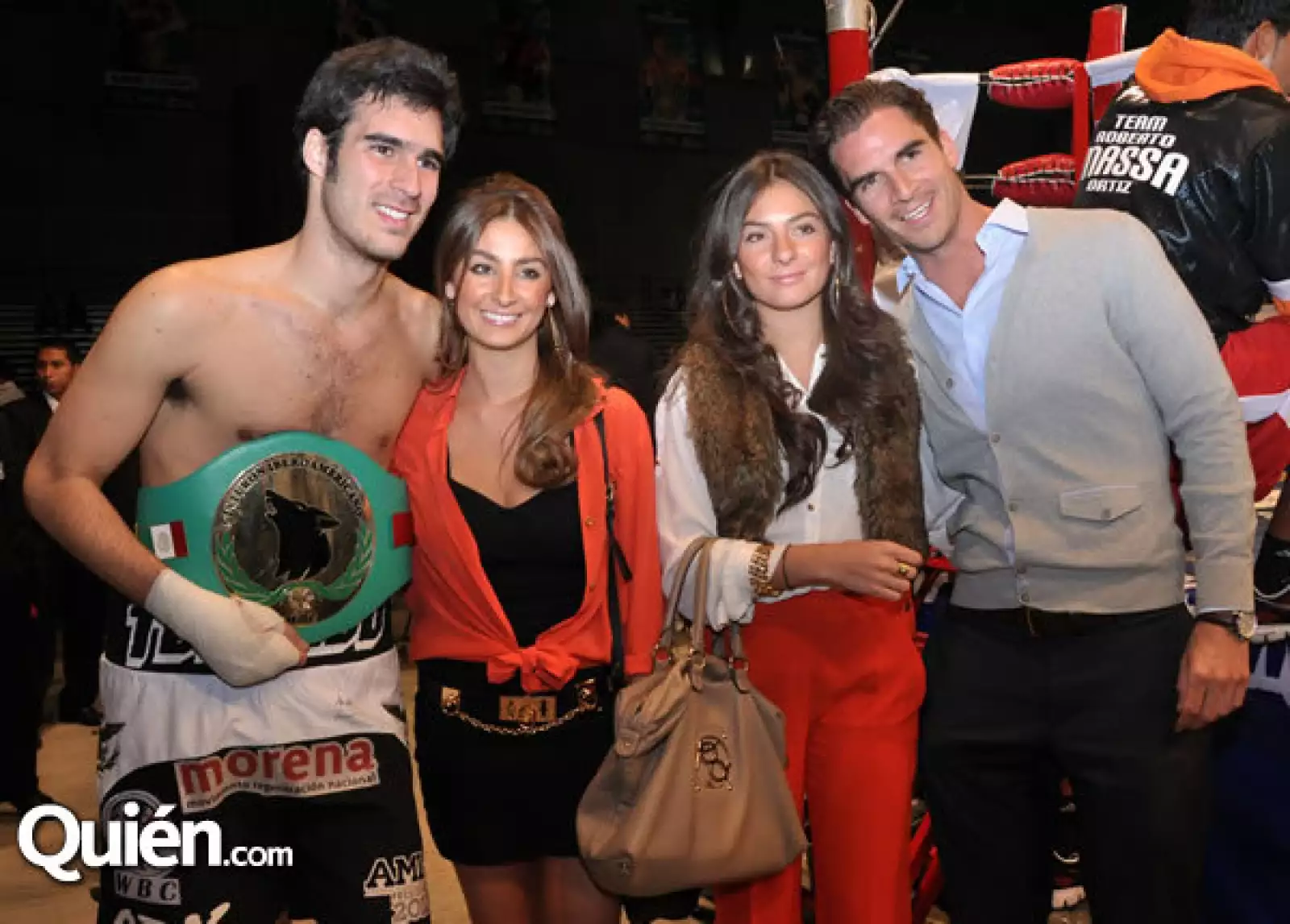 Miguel Torruco,Sonsoles González,Jimena González y Fernando Tremari