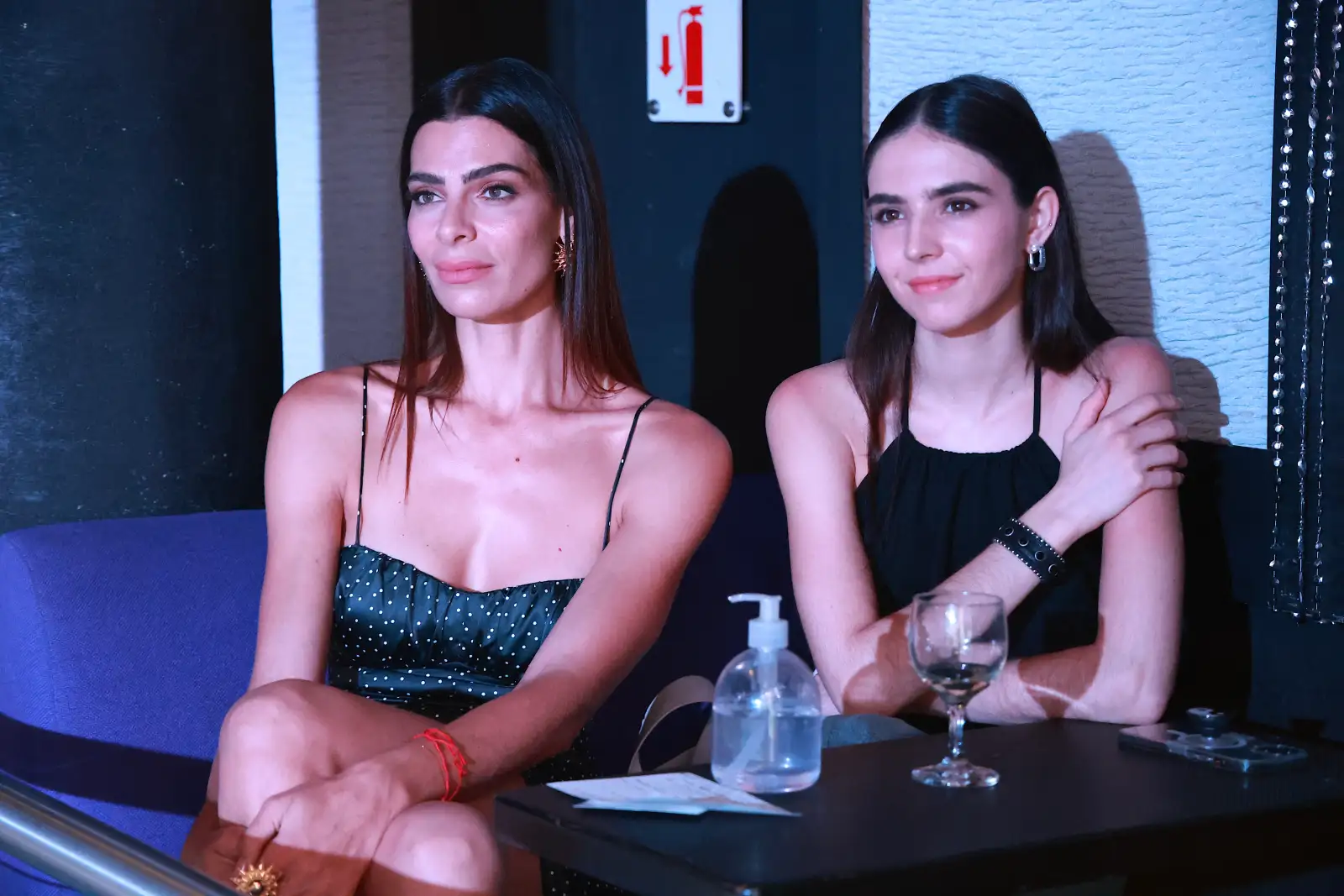 Tania Ladeiro y María Ibarra