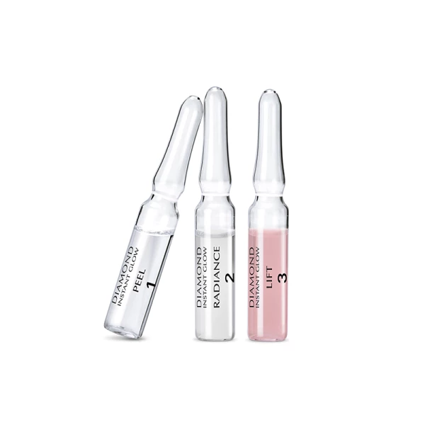 diamond-instant-glow-natura-bissé-mercedes-benz-fashion-week-méxico-preparar-piel-skin-prep-rutina-skincare-modelos-diseñadores-pasarela-invitados-piel-radiante-joven-aspecto-complexión.jpg