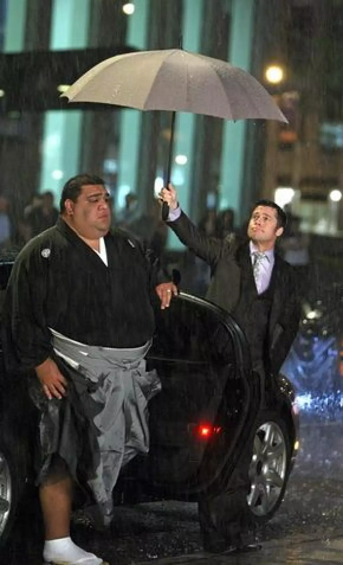 El actor grabó un comercial en Nueva York para la compañía de telecomunicaciones Softbank destinado para la televisión japonesa, en el que interpreta al mozo de un luchador de sumo.