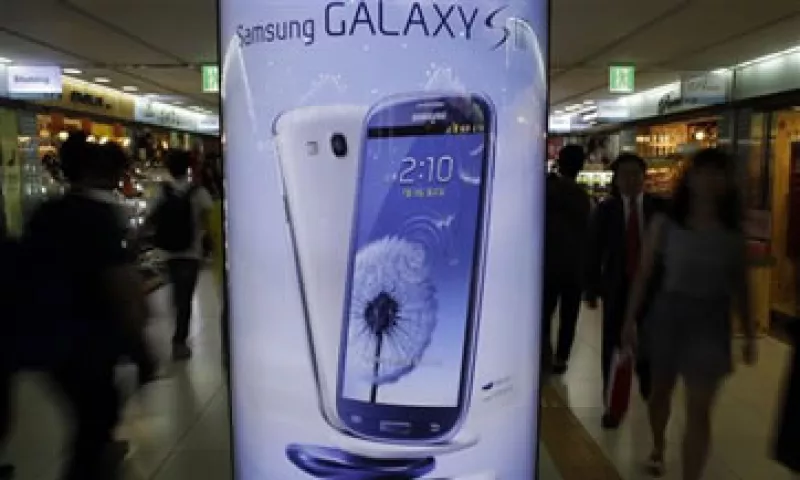 En Seúl, las acciones de Samsung subieron 1.48% tras la decisión.  (Foto: AP)