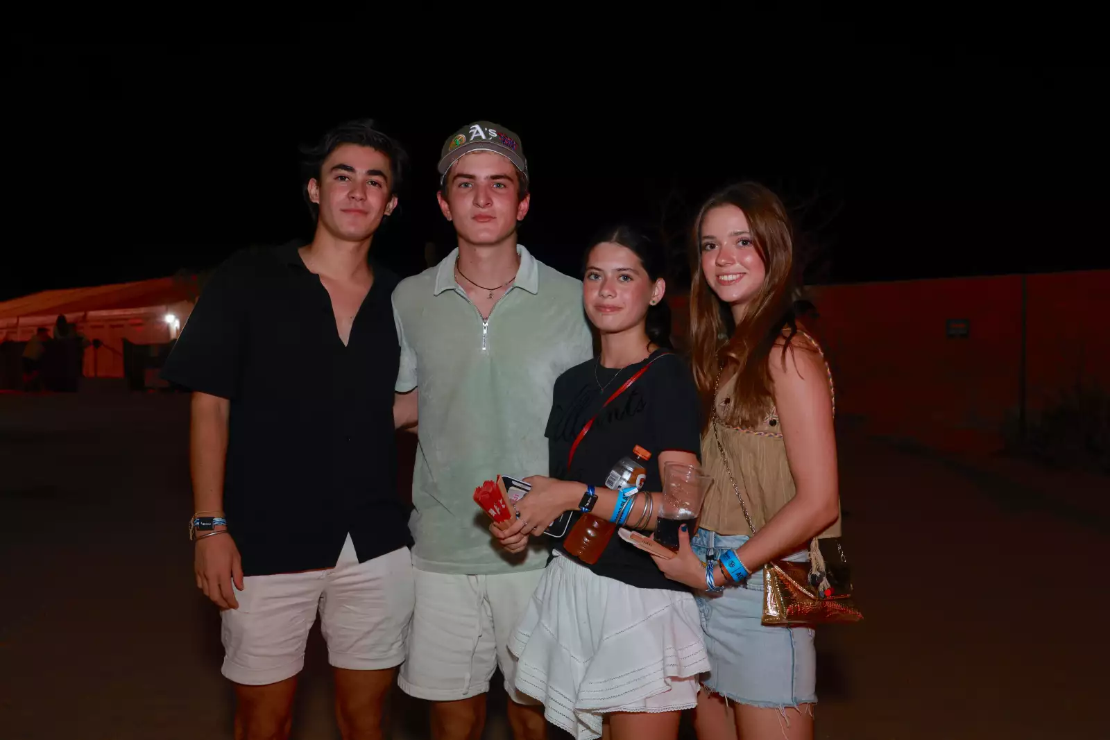 Diego Mendez , Óscar Cano , Isabella García y Alexandra Goeter