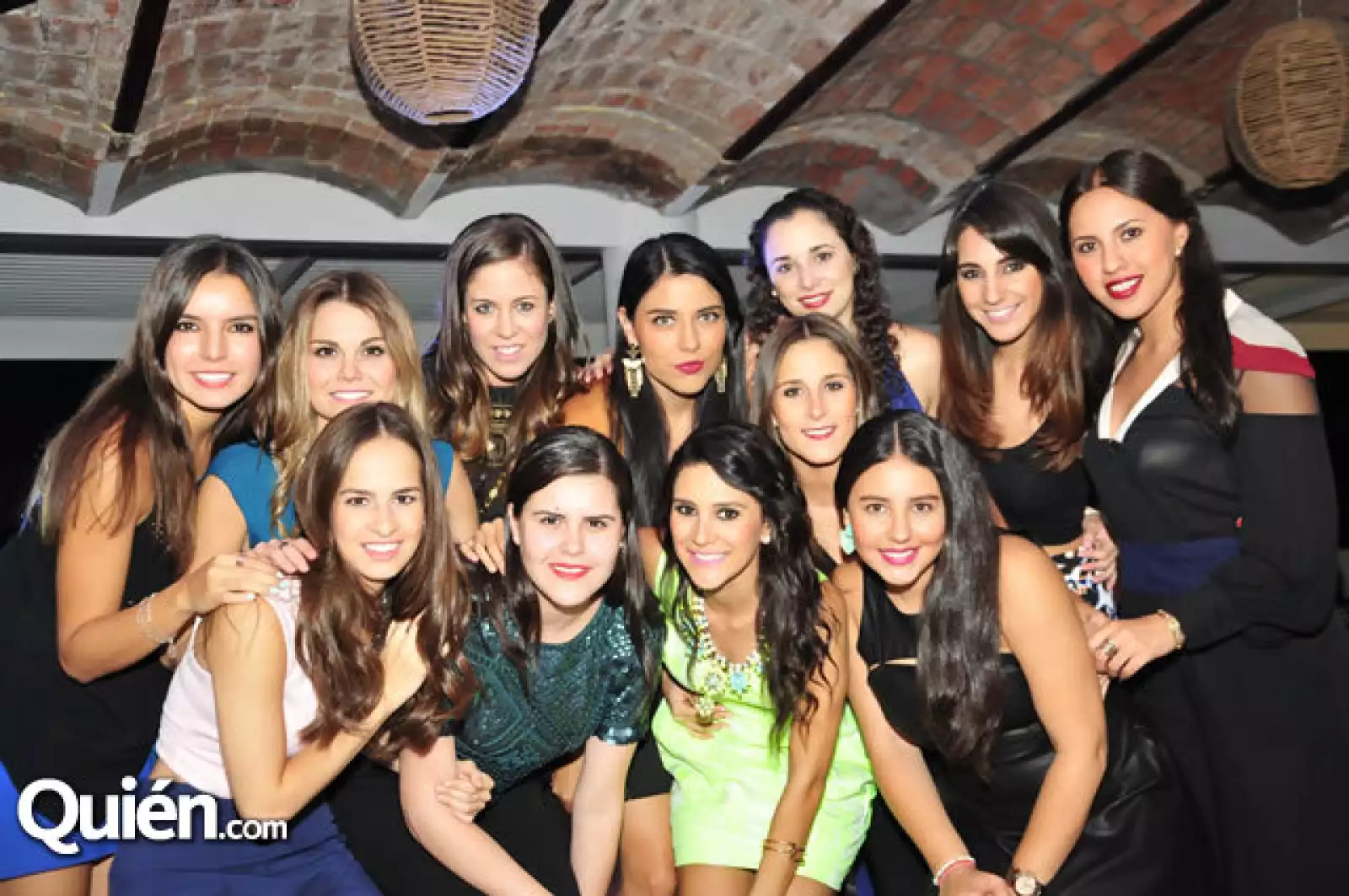 Pau Flores y sus mejores amigas