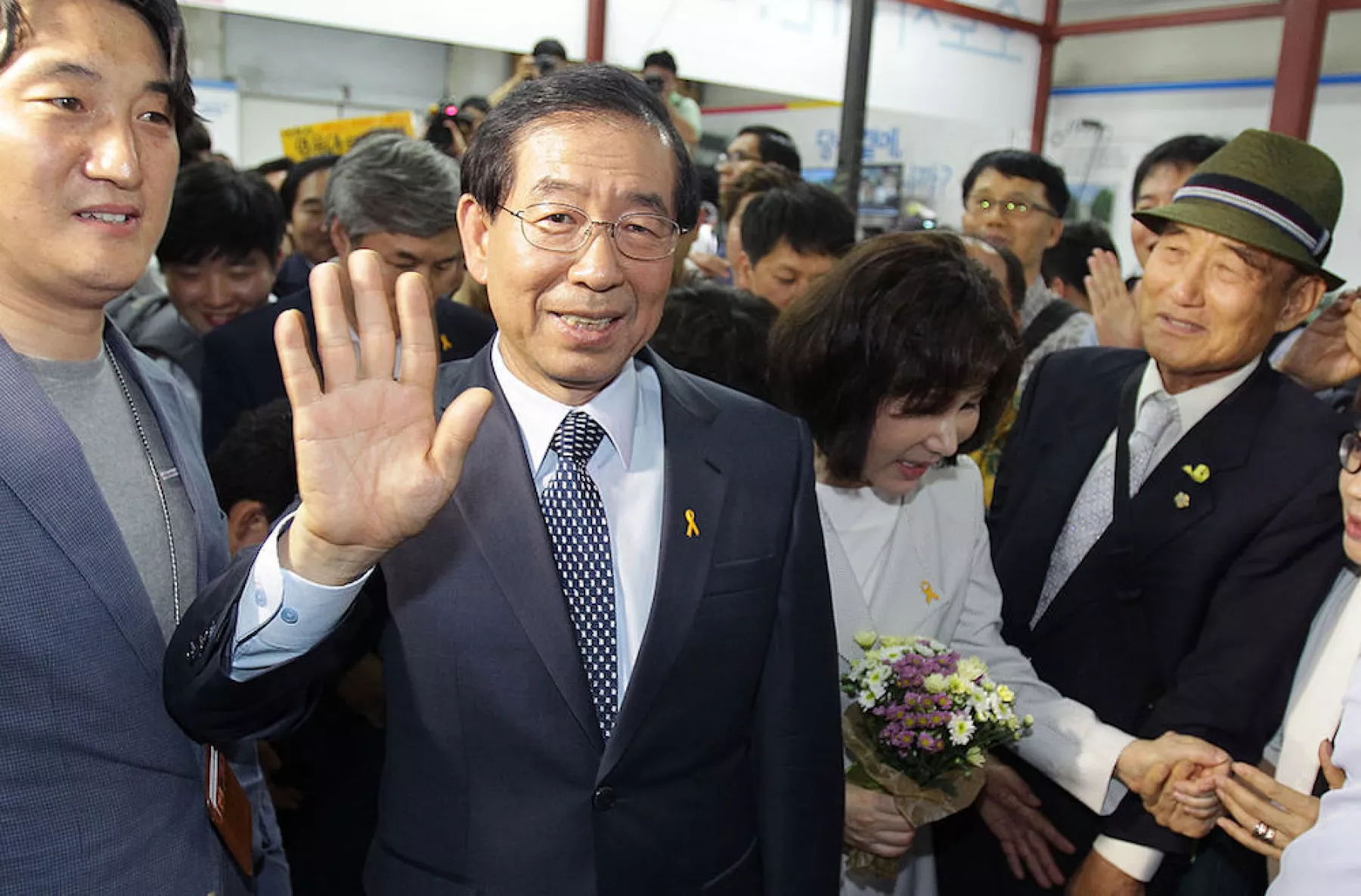 Election In South Korea For 17 New Provincial Governors and Mayors