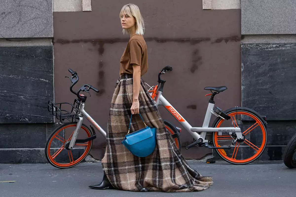 Street Style, Spring Summer 2019, Milan Fashion Week, Italy - 20 Sep 2018