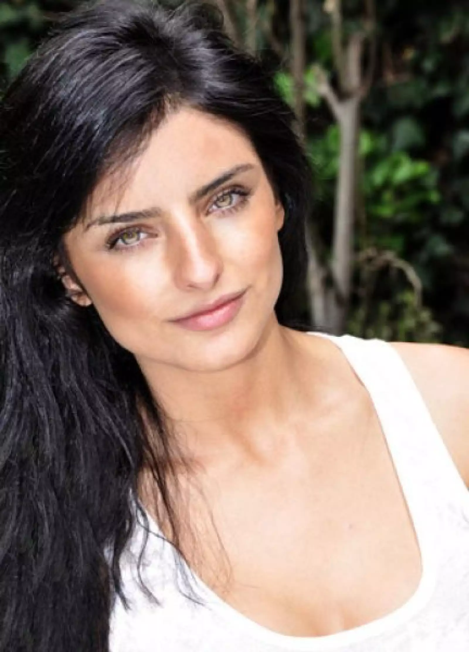 El mejor piropo que le han dicho es `Tanta carne y yo chimuelo´.