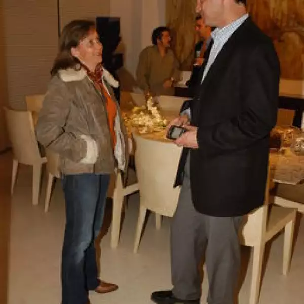 José Ignacio Rovalo, Kristen Rovalo