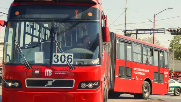 metrobus-cierre-linea-5