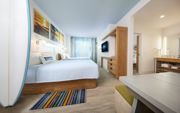 Dockside Inn and Suites - 2-Bedroom Suites.jpg