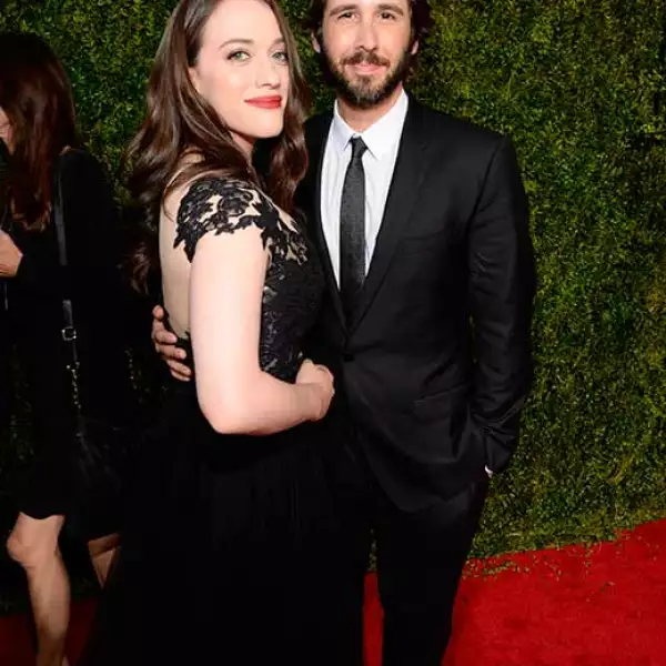 Kat Dennings y Josh Groban