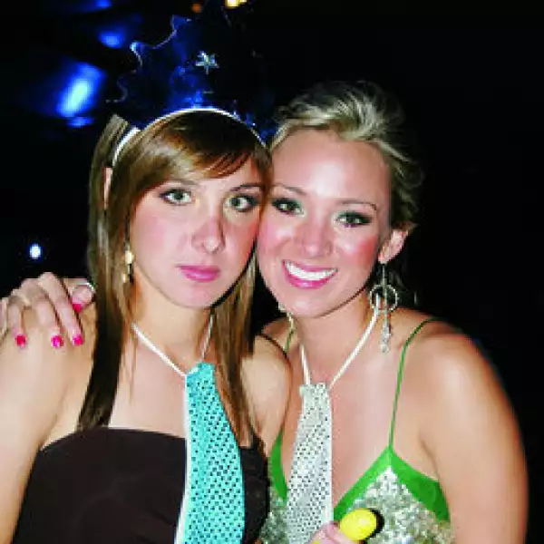 Romina Peña, Cindy Peña
