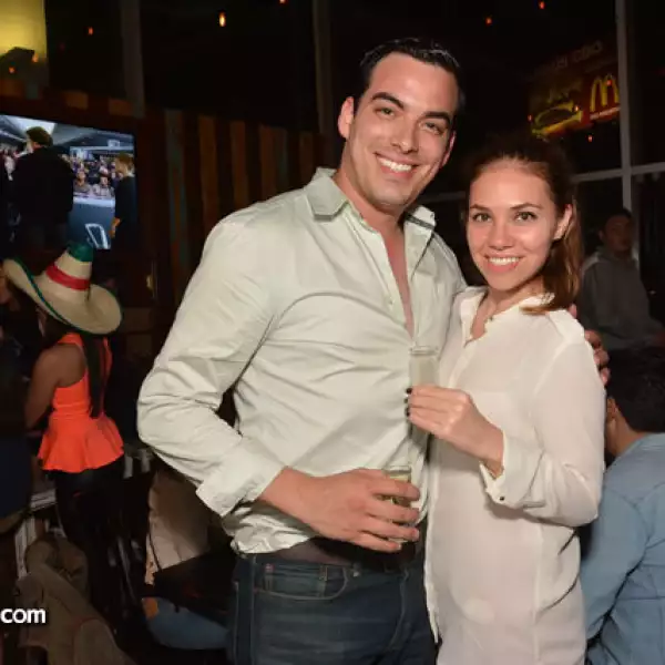 Raúl Gallegos y Diana Navarro