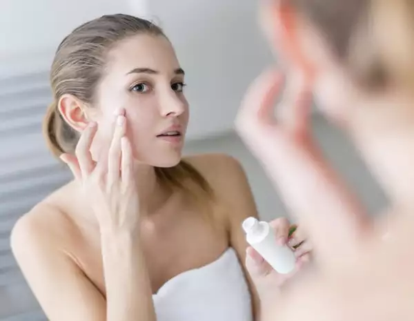 Protege tu piel contra el sol todos los días, especialmente ahora con la contaminación.