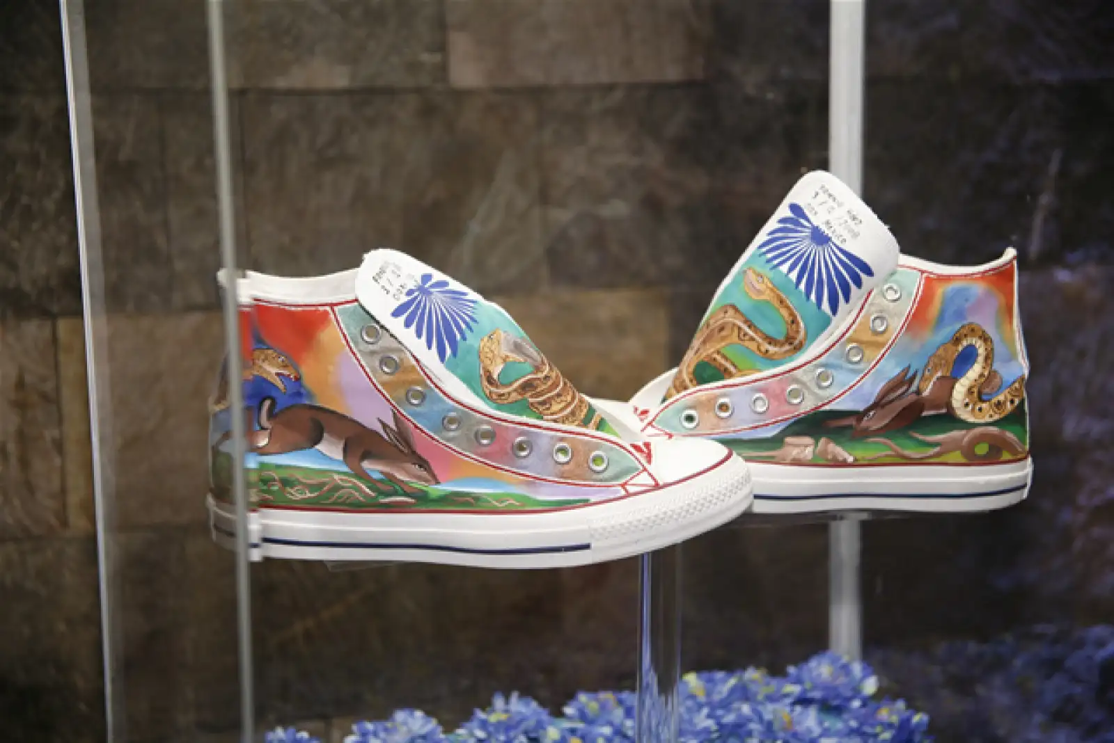 Converse