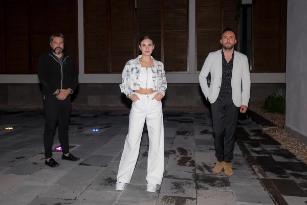 Jesús Viveros, Macarena Achaga y Rodrigo González.jpg