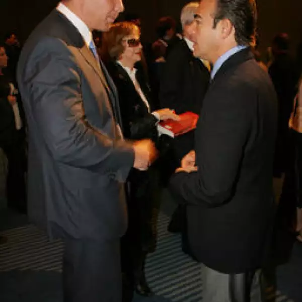 Héctor Loustaunau, Antonio Maury