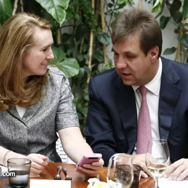 Adele Hank,Alejandro Pasquel