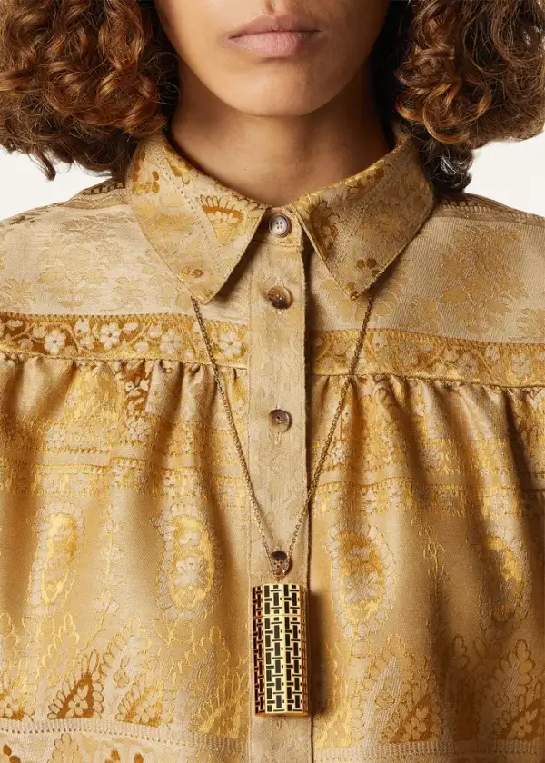 SEWING-NECKLACE-LORO-PIANA.jpg