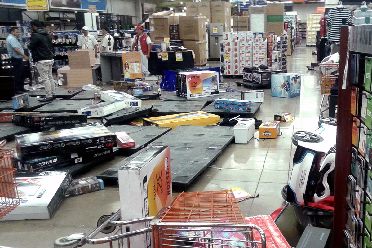 Ataque a tiendas