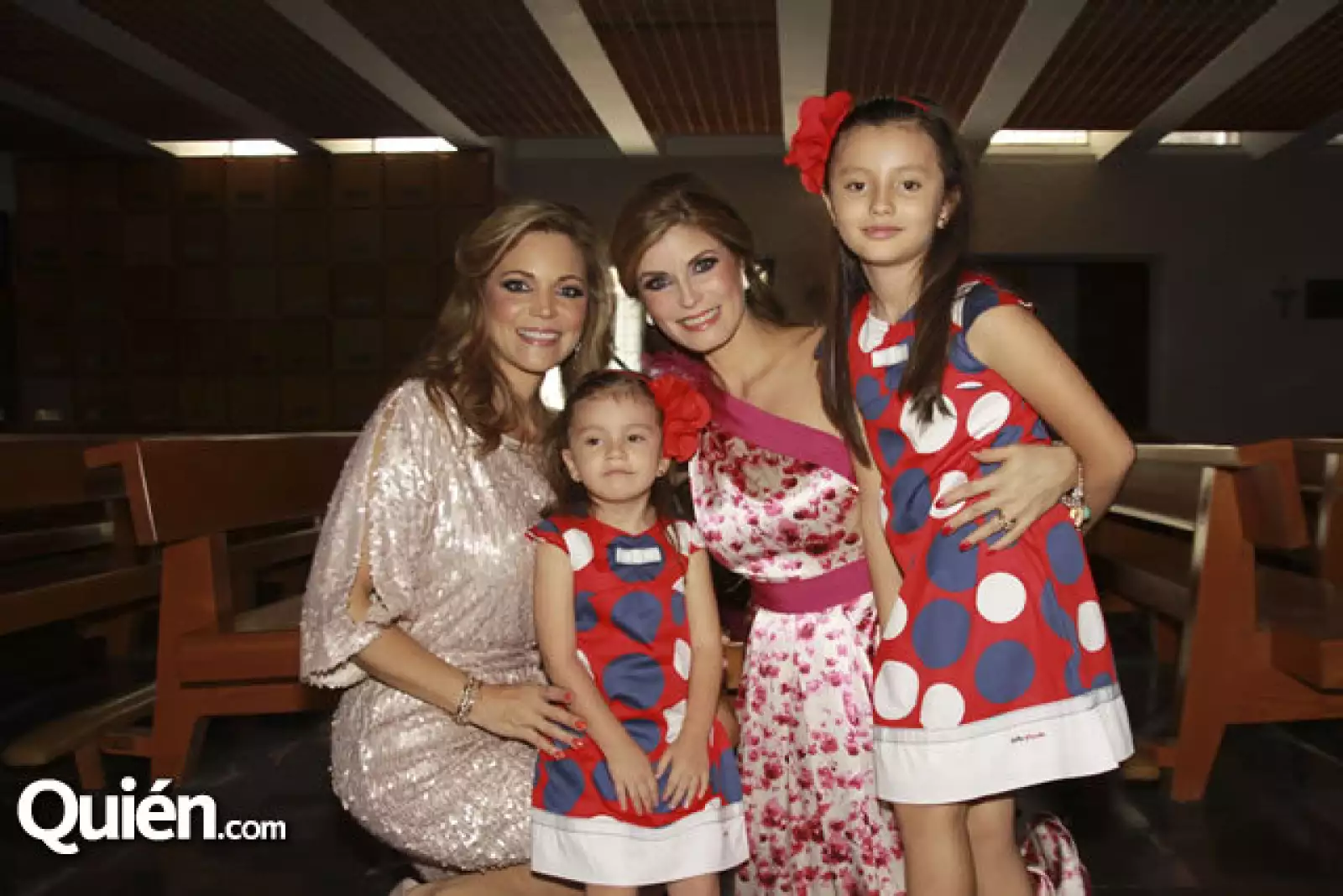 Sofía Gallardo de Salcedo, Liliana Gallardo, Mónica Gallardo e Isabela Gallardo