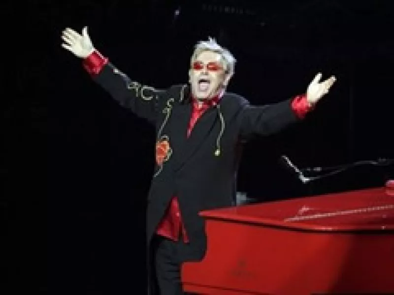 El cantante perdió casi 60 millones de libras.  (Foto: AP)